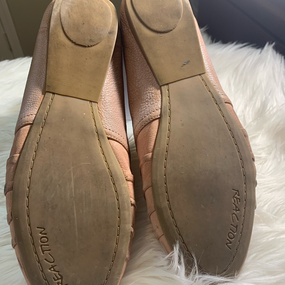 Shoes - Picture 5 of 7